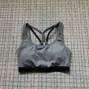 Reebok black and grey strappy sports bra *WITH PADDING* 🥰